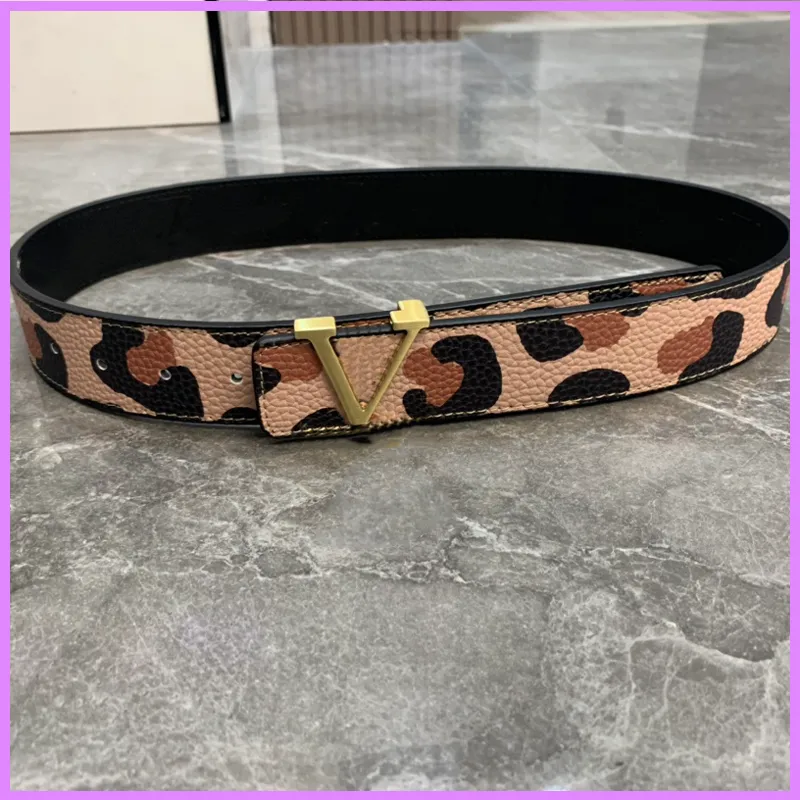 Nya Leopard Print Belt Fashion Women Belts Designer Mens Business Belt Reversible Letters Needle Buckle Midjeband Designers Casual D219 199Q