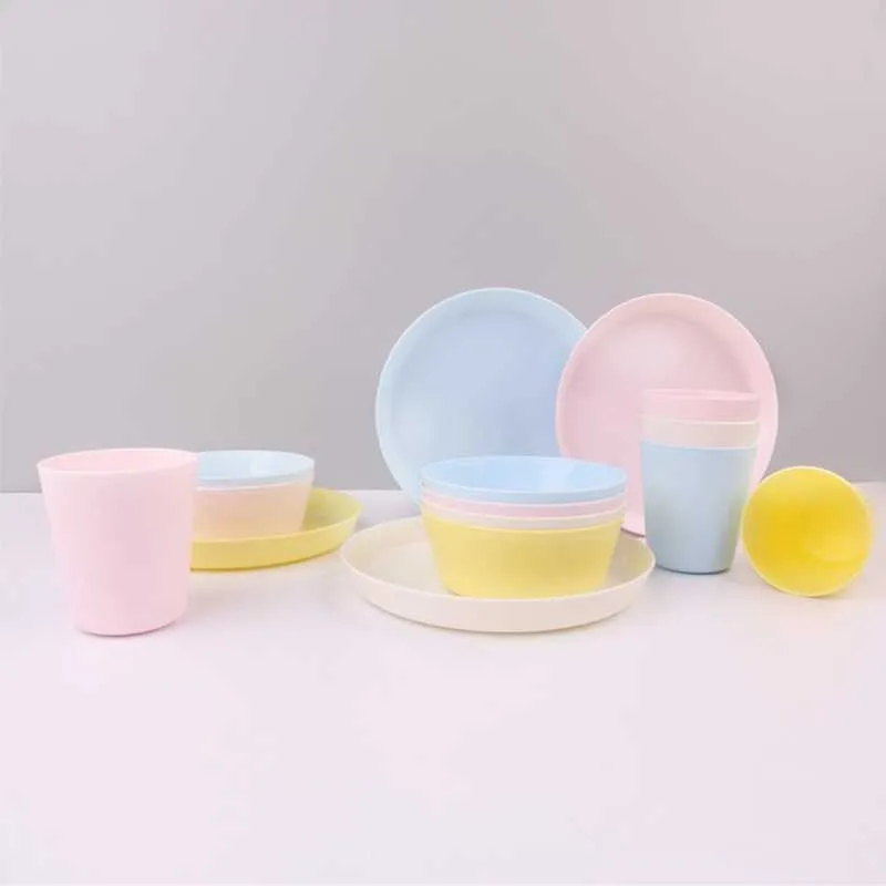 12ピースプラスチック食器セット、再利用可能なBPAフリー4カップ、4つのボール、4つのプレート幼児、子供、子供、ピクニック211012に適した4プレート