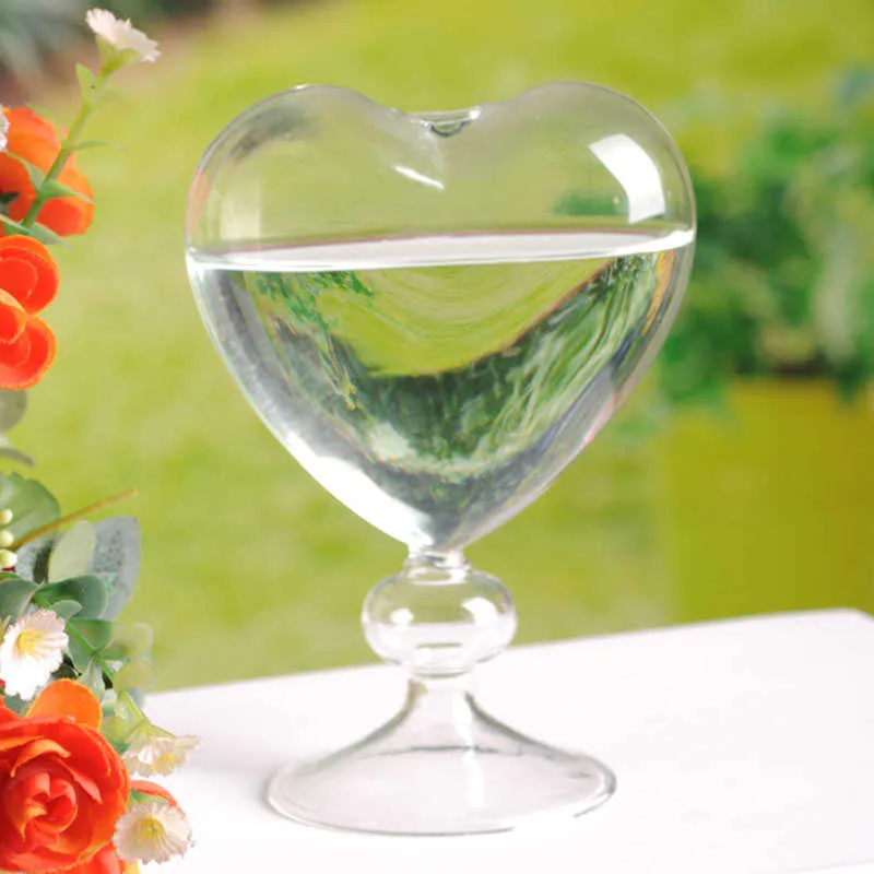 ガラスの植木鉢プランターのハートガラス花瓶に永続的な家の装飾花の花瓶デスクトップの装飾的な花瓶の結婚式のパーティーの装飾210623