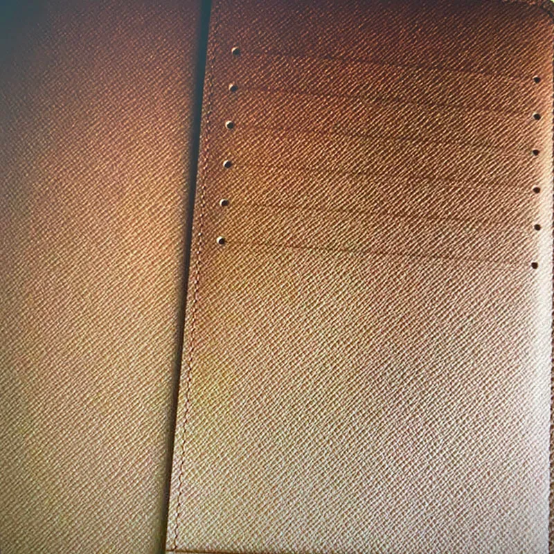 Large DESK AGENDA COVER Holders Memo Planner Men A5 Notebook Diary Luxury Designer Agendas Protective Case Card Passport Holder Wallet Desktop Notepad Covers Women