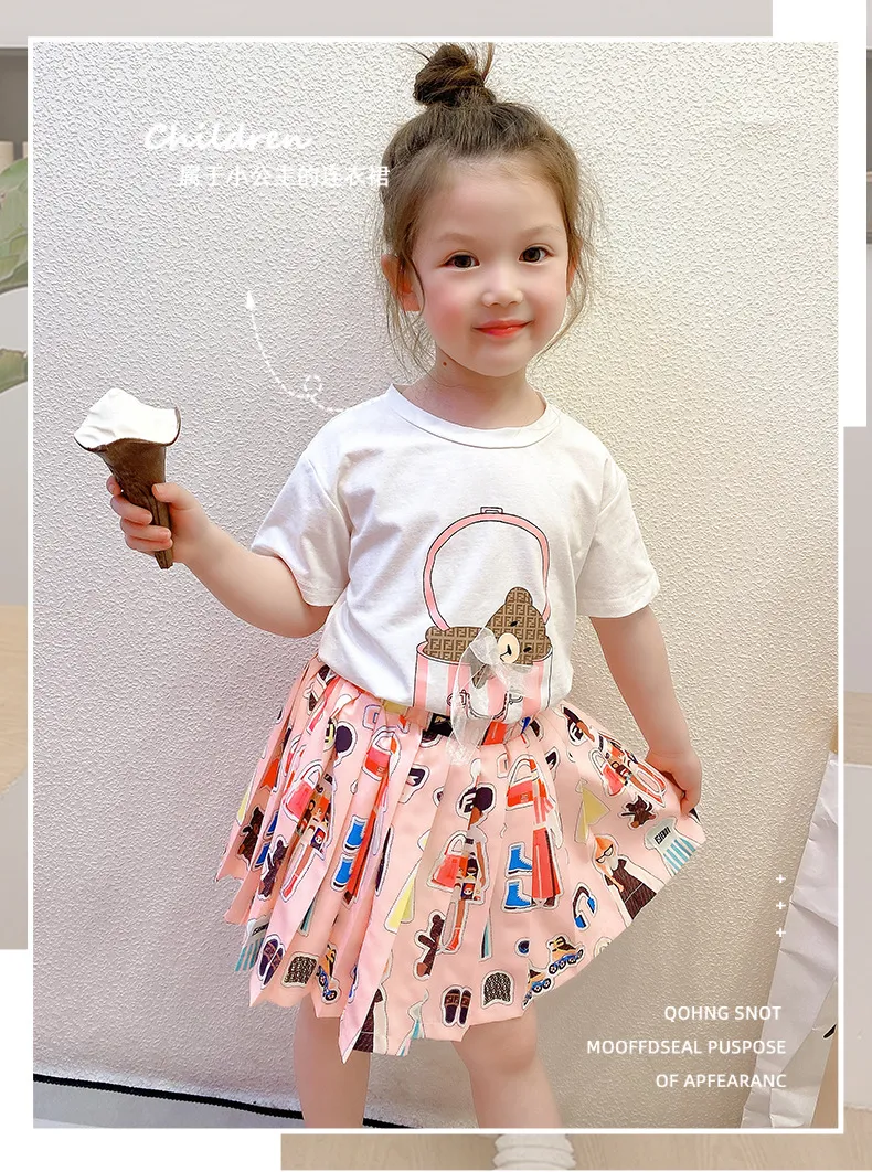 2021 Girls Designer Princess Dress Summer Cartoon Short Sleeve Pleated Dresses Little Girl Stitching Round Neck Casual Party Clothes S1006