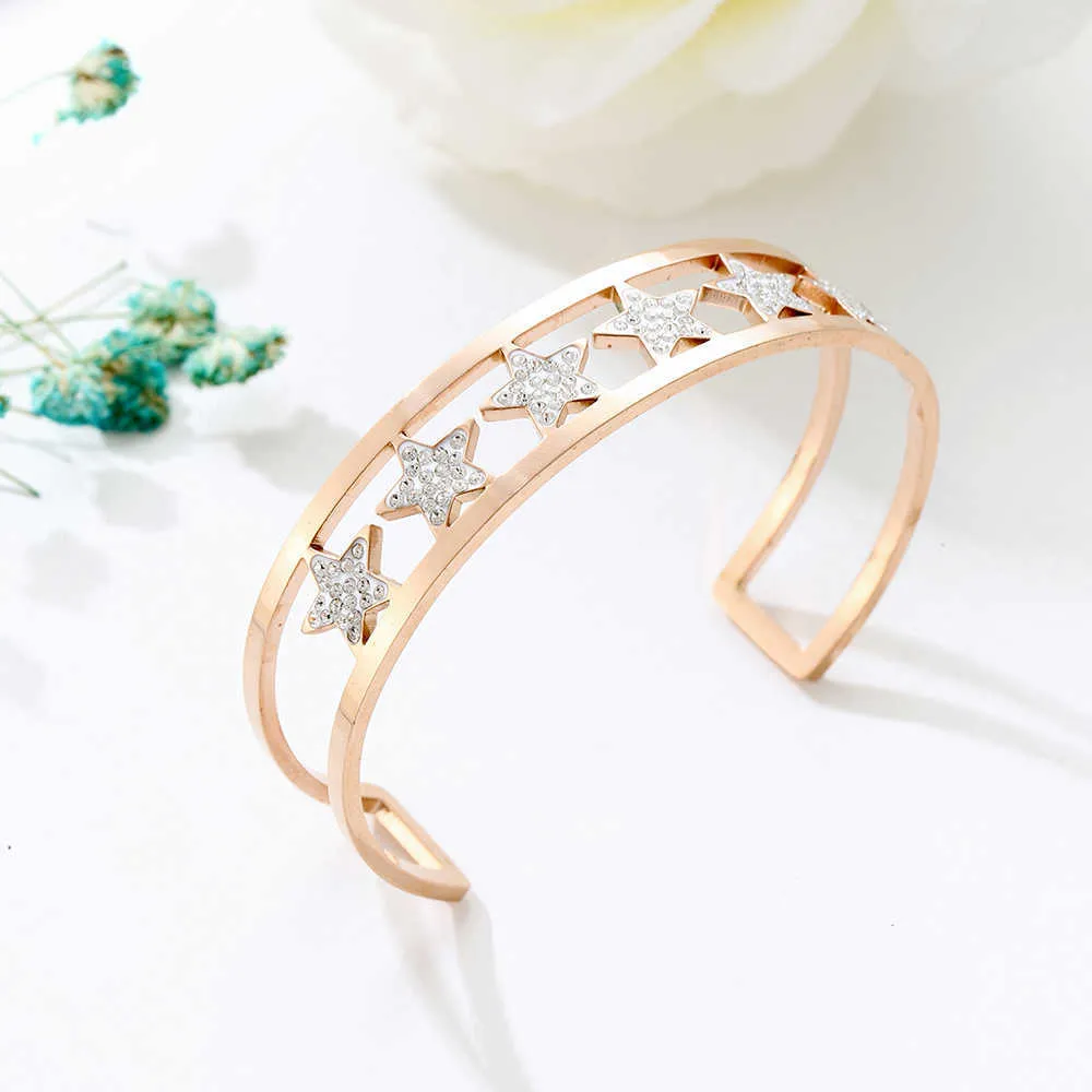 Rose Gold Edelstahl Pentagra Stern Offene Manschette Armband Armreif für Frauen Klar Bunte Kristall Armreif 2019 Neue Schmuck Geschenk Q0719