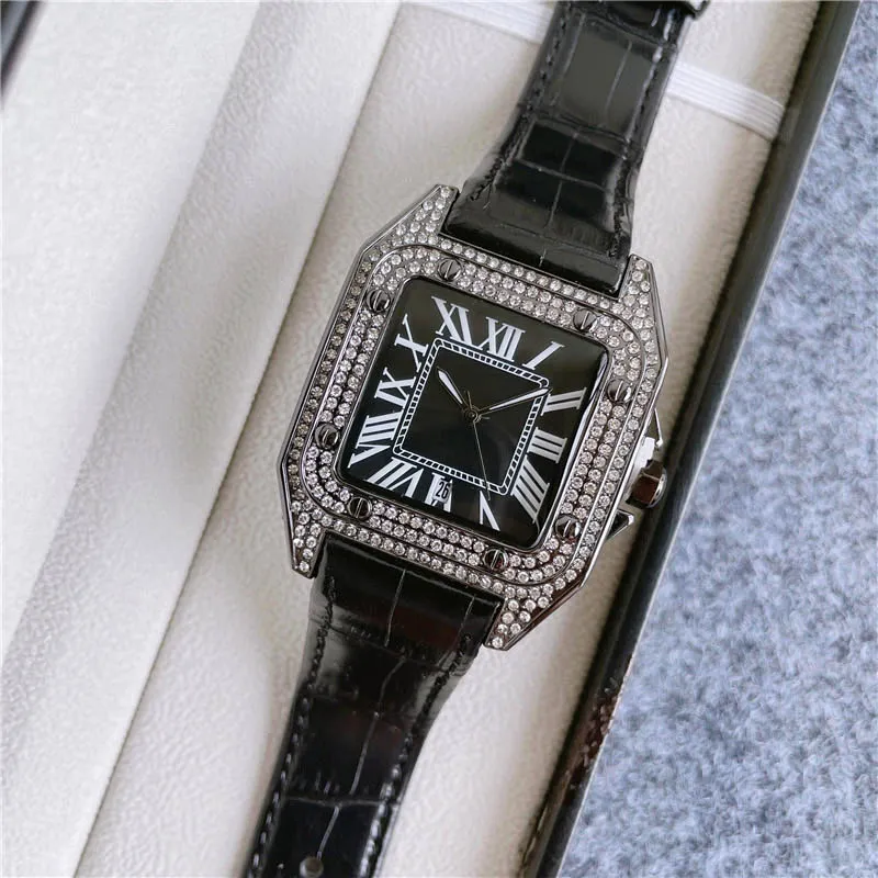 Mode Märke Klockor Män Square Crystal Style Högkvalitativ läderremband Wrist Watch CA56