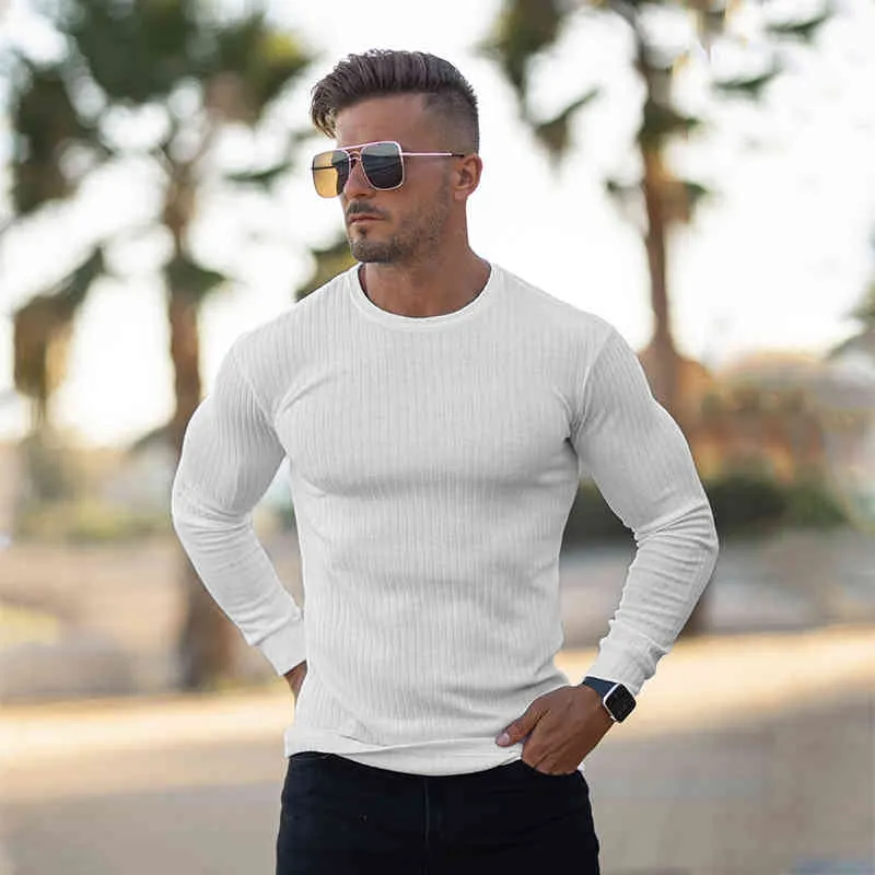 Winter Fashion Men's O-neck Sweaters Black Strips Knitted Pullovers Men Solid Color Casual Male Sweater Autumn Slim Fit Knitwear 210421