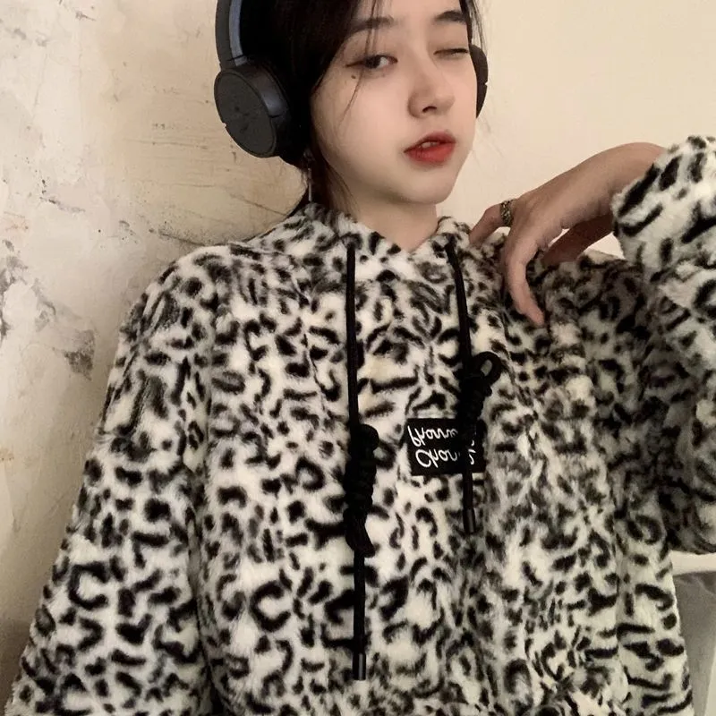 Sweat à capuche femmes automne hiver épais imprimé léopard veste lâche coréen rétro en peluche haut GX1378 210507