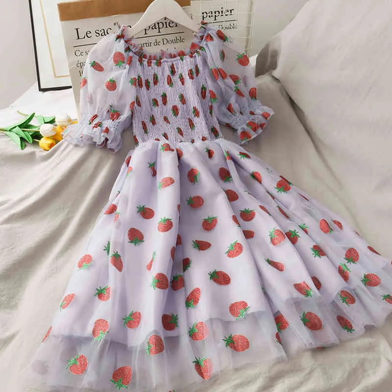 Kimutomo Girls Dress nadruk z truskawkami słodki świeży styl kobiet głęboki dekolt wysokiej talii siatka plisowana Vestidos Kawaii 210521