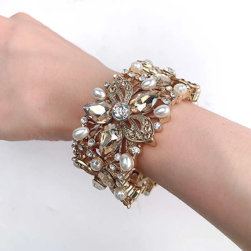 Luxury Champagne Color Crystal Pearl Cuff Bangles Bracelet Big Wide Stretch Indian Bangle Jewelry Gifts for Women Accesorios Q0720