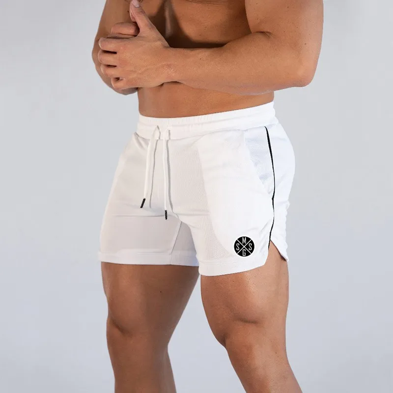 MuscleGuys Fitness Şort Erkekler Spor Mesh Hızlı Kuru Nefes Spor Salonları Şort Adam Vücut Geliştirme Kısa Pantolon Jogger Sweatshorts 210421