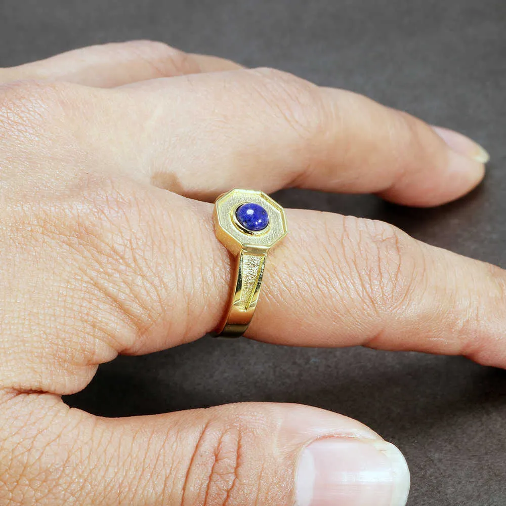 Anéis de homem vintage feitos à mão com pedra lapis lazuli natural hexágono anéis de cobre para homens cor de ouro puro retrô joias exclusivas 210924179853