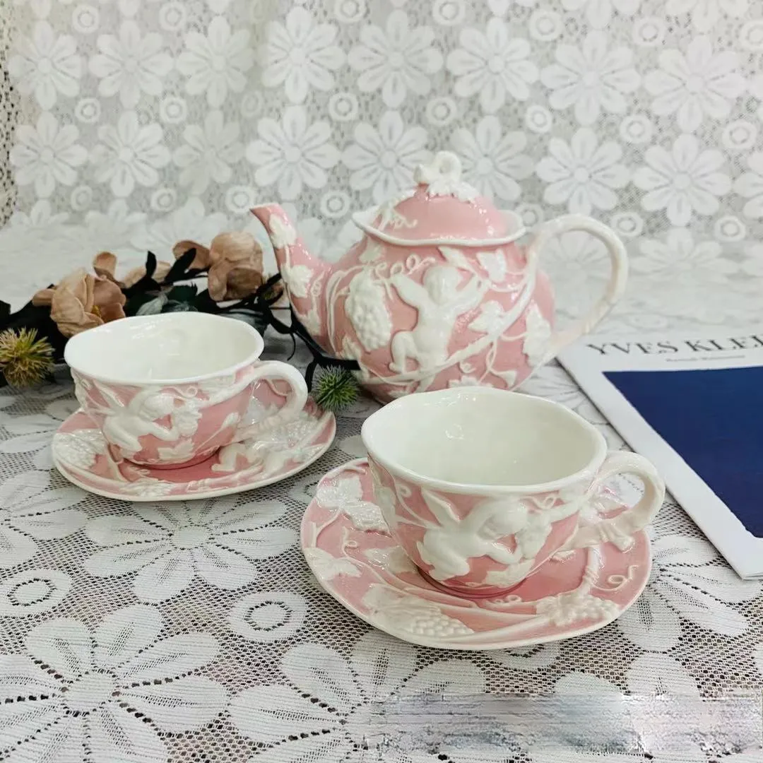 Europese Stijl Kop Schotel Luxe Reliëf Mooie Keramische Afternoon Tea Theepot Eenvoudige High-end Koffie Set3099