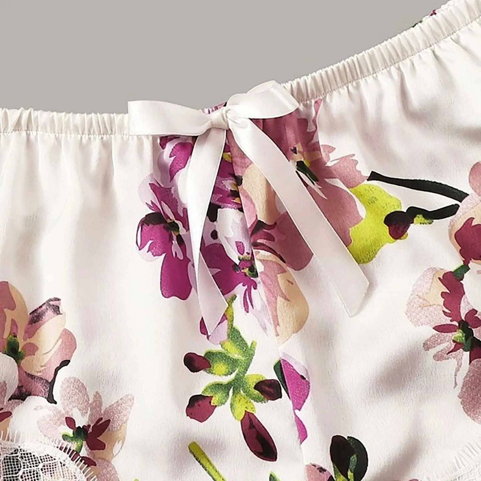 Sexy V-Neck Silk Piżamy Dla Kobiet Kwiatowy Satin Piżama Zestaw Lato Piżamy Kobiety Satynowa Bielizna Bielizna Pijama Mujer 210622