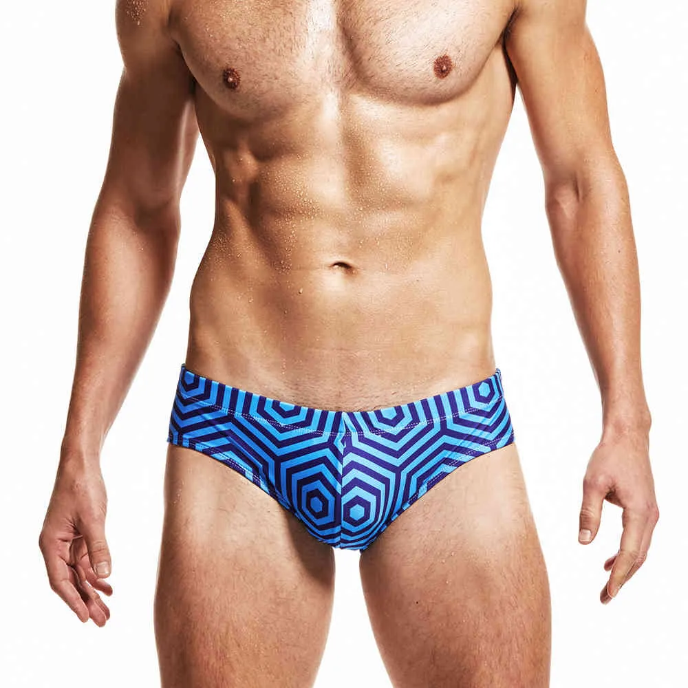 Badkläder Män Stripe Printing Baddräkt Simning Briefs Låg midja Baddräkt Sommar Mäns Swim Trunks Quick-Torka Beachwear 210515