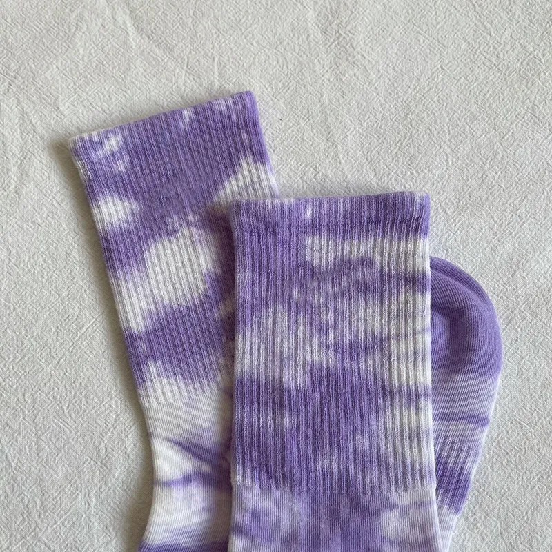 Männer Frauen Bunte Batik-Skateboard Baumwolle Hiphop Socken Sox Paar Lange Socke Weihnachtssocke