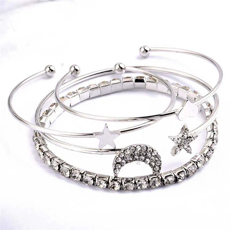 4 pçs / set Crystal Star Moon Bangle Set Multilayer Love Heart Charme Gold Color Aberto Bangles Jóias ajustáveis ​​para as mulheres Q0719