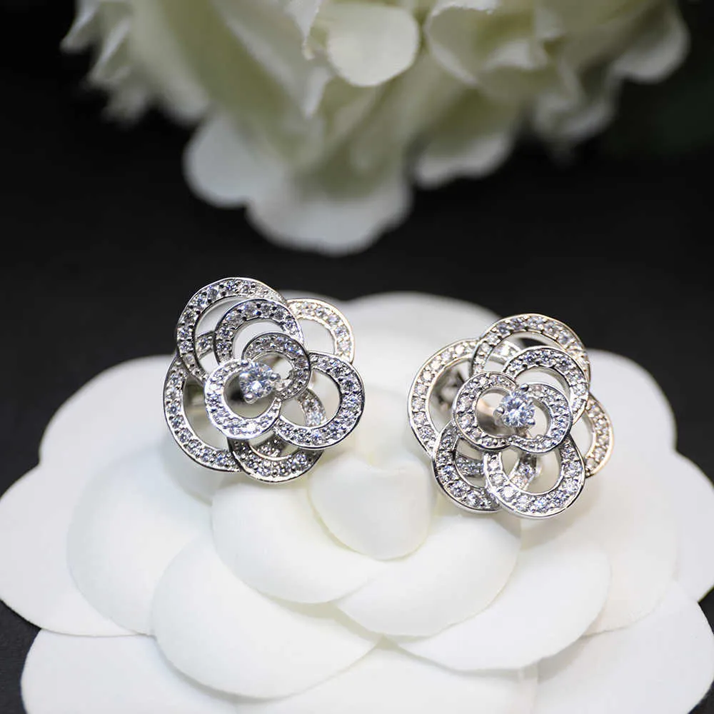 New Pattern Hollow Earrings With Diamond Camellia Shining S925 Sterling Silver Fashion Luxury Platinum Brand Jewelry 2022 LOVE8286048