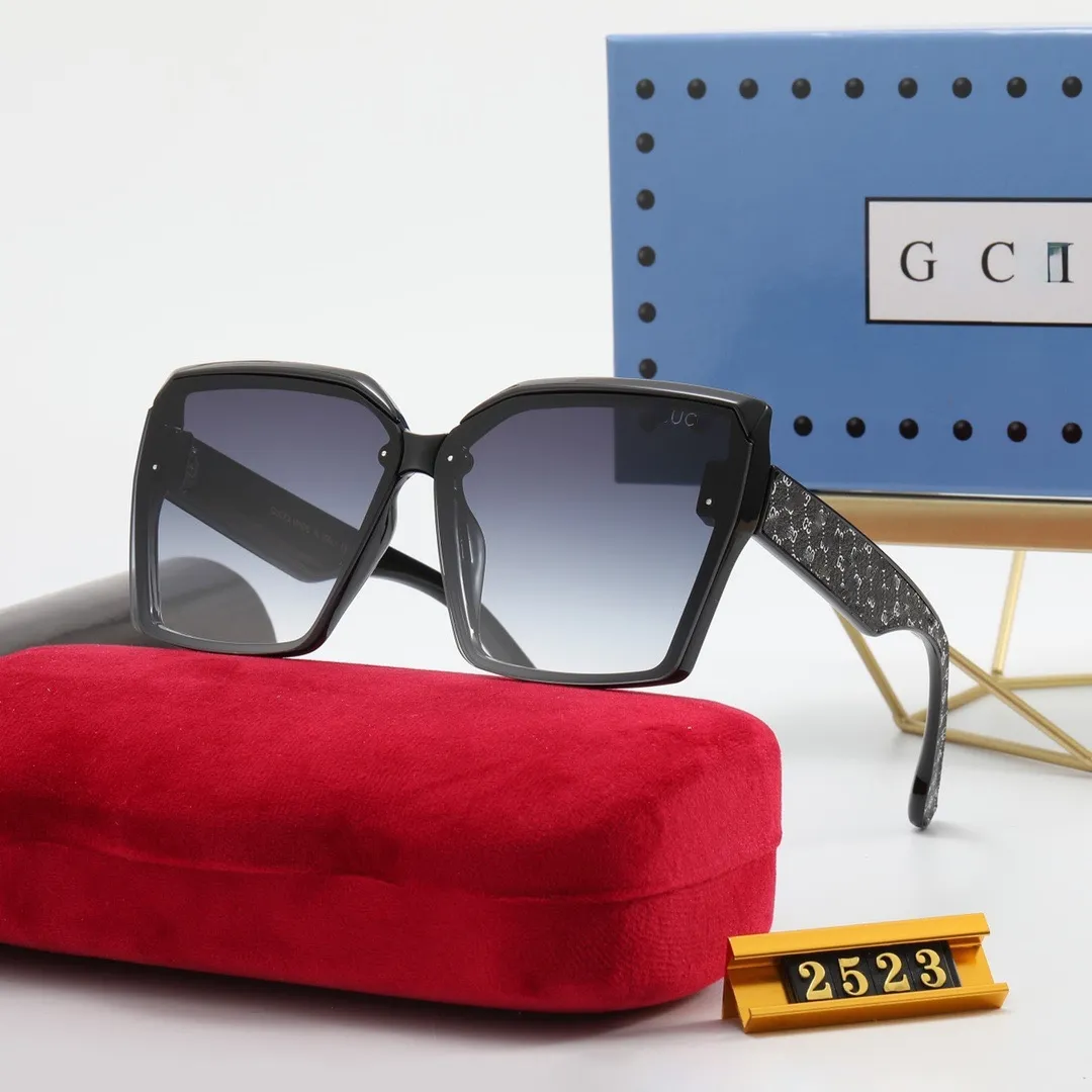 Modeontwerper luxe zonnebril Multicolor moderne hoogwaardige mannen en vrouwen klassieke vintage vierkante glazen204Q
