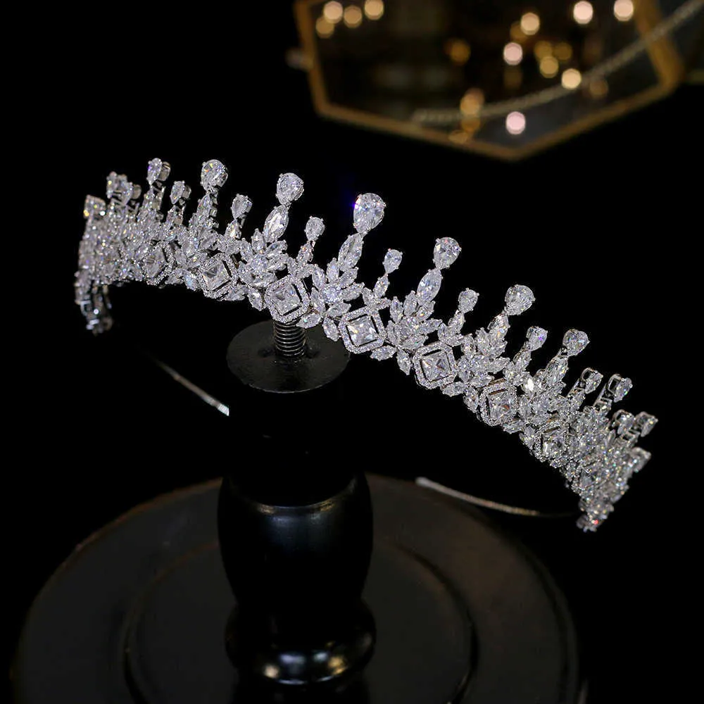 Asnora Exquisite Tiaras Simple Crystal Crown Vrouwelijke Bruiloft Hoofdtooi Bruid Graduatie Sieraden Haaraccessoires A00579 X0625