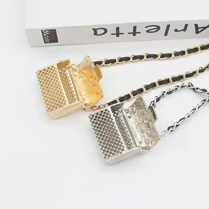 Designer Ladies Mini Metal Pearl Chain Crossbody Bags Waist Fashion Small Square Shoulder Purse Necklace Bag328b