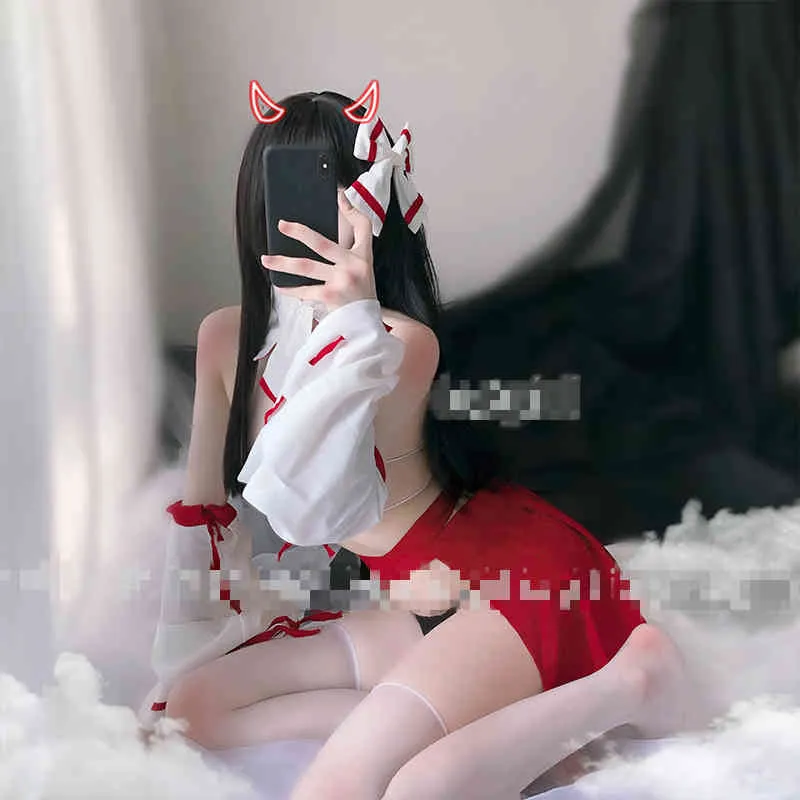 Anime Maid Cosplay disfraces Kimono japonés vestido bruja uniforme Cosplay traje chicas lindas Sexy corazón Bikini conjunto de lencería L0407