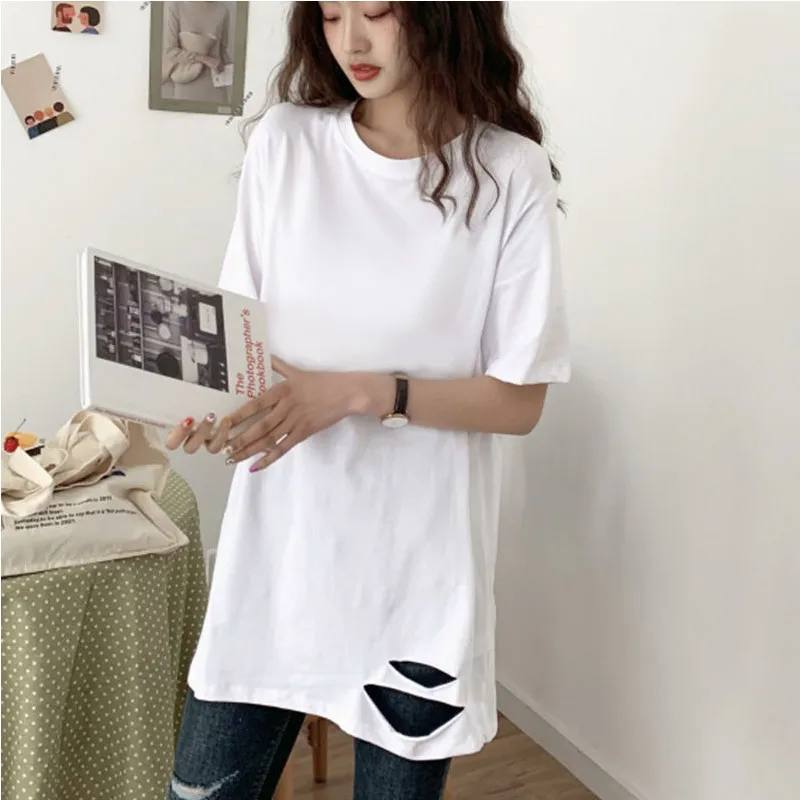 Arrivo Estate Moda coreana Donna T-shirt casual con scollo a V Maglietta bianca allentata in cotone Femme Long Top Plus Size C02 210512
