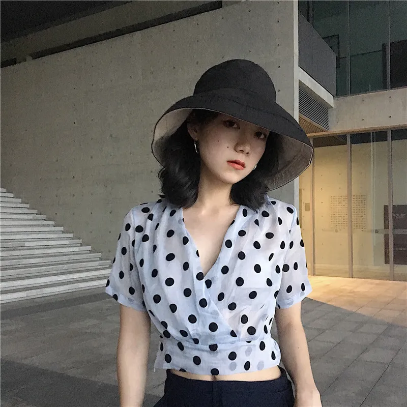 Sexy Chic Coreano Vintage Crop Tops V Cuello Blusa de manga corta Mujeres Lunares Gasa Top Cintura Alta Slim Blusas Mujer Camisas 210429