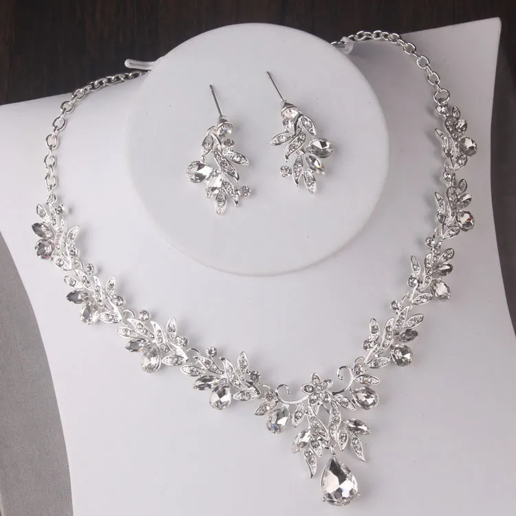 Luksusowe srebrne liście kryształowe zestawy ślubne korony barokowe korony kolczyki Choker Naszyjnik ślub Dubai biżuteria set6480741