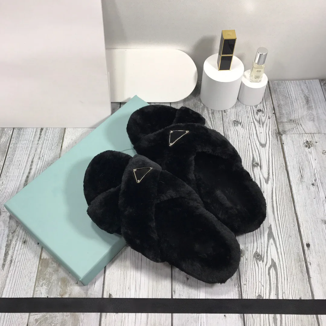 2022 mode automne hiver luxe femme concepteur laine pantoufles femmes fourrure en peluche chaud toboggan femme maison intérieur plat fête robe chaussures