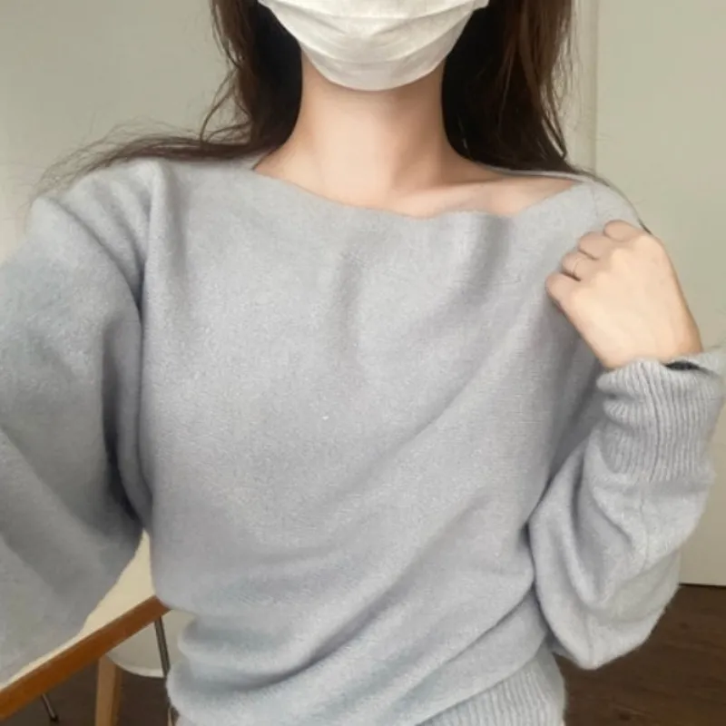 Koreaanse chique herfst en winter zachte one-shoulder pullover ontwerp All-match witte lange mouwen gebreide trui dames GX1259 210506