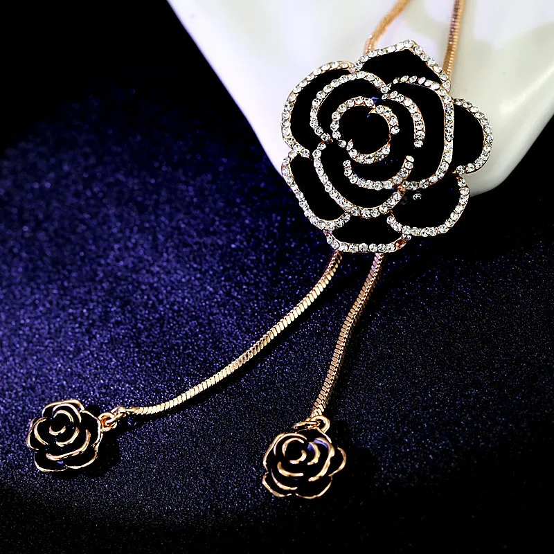 Korean rose sweater chain necklace women retro dripping oil flower pendant fashion clothing accessories6403473