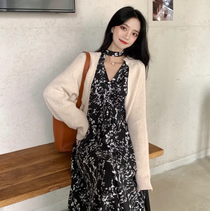 Floral Dress Women Office Lady Casual Party Elegant Dress Female Casual Long Sleeve V-neck Dress Korean Autumn 210521