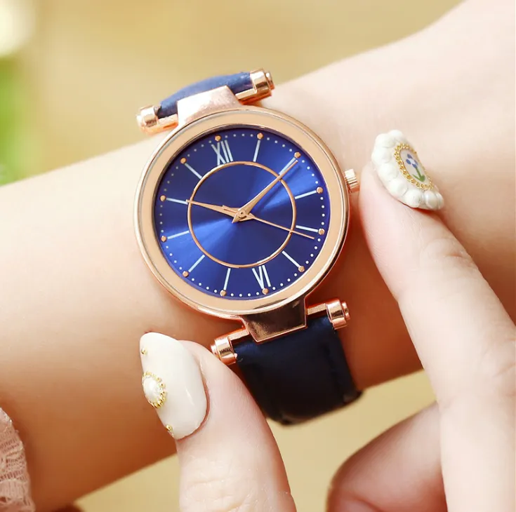 McyKcy marca ocio moda estilo reloj para mujer buena venta esfera púrpura relojes atractivos para mujer reloj de pulsera de cuarzo 296j