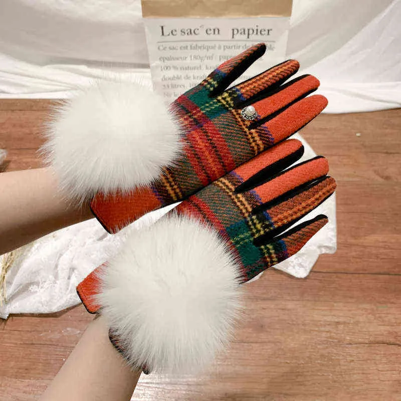Женщины 039S Кашемировые перчатки дамы с сенсорным экраном пушистые меховые шарики для шерсти для перчатки для перчатки женские рукавицы S2267 2201138021893