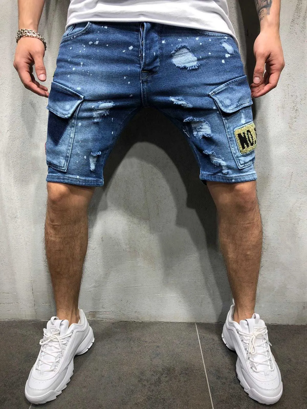 2021 New Style Men Stretchy Ripped Skinny Biker Embroidery Print Jeans Pocket Destroyed Taped Slim Fit High Quality Denim Shorts X0621