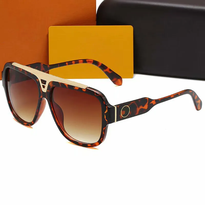 Lunettes de soleil classiques populaires pour femmes et hommes rétro vintage or brillant été unisexe couleur noire UV400 lunettes livrées avec boîte soleil surdimensionné
