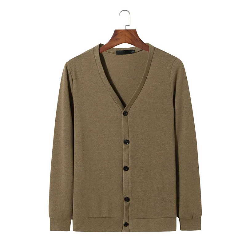 Sólido Cardigan Suéter Japón Estilo Hombres Ropa Single Breasted Preppy Estilo Suéter Pareja Punto Casual Manga larga Abrigo para hombre 210524