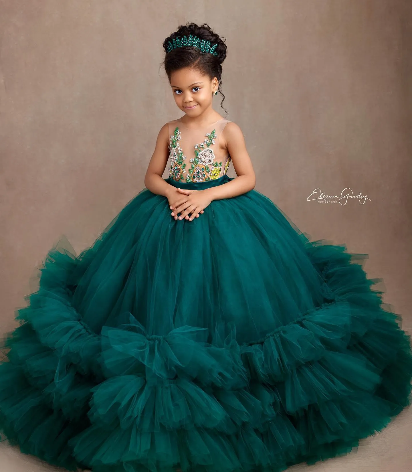 Зеленый тюль Hunter, расшитый бисером, 2022, платья для девочек-цветочниц, с прозрачным вырезом, праздничное платье для маленькой девочки на свадьбу, причастие301x