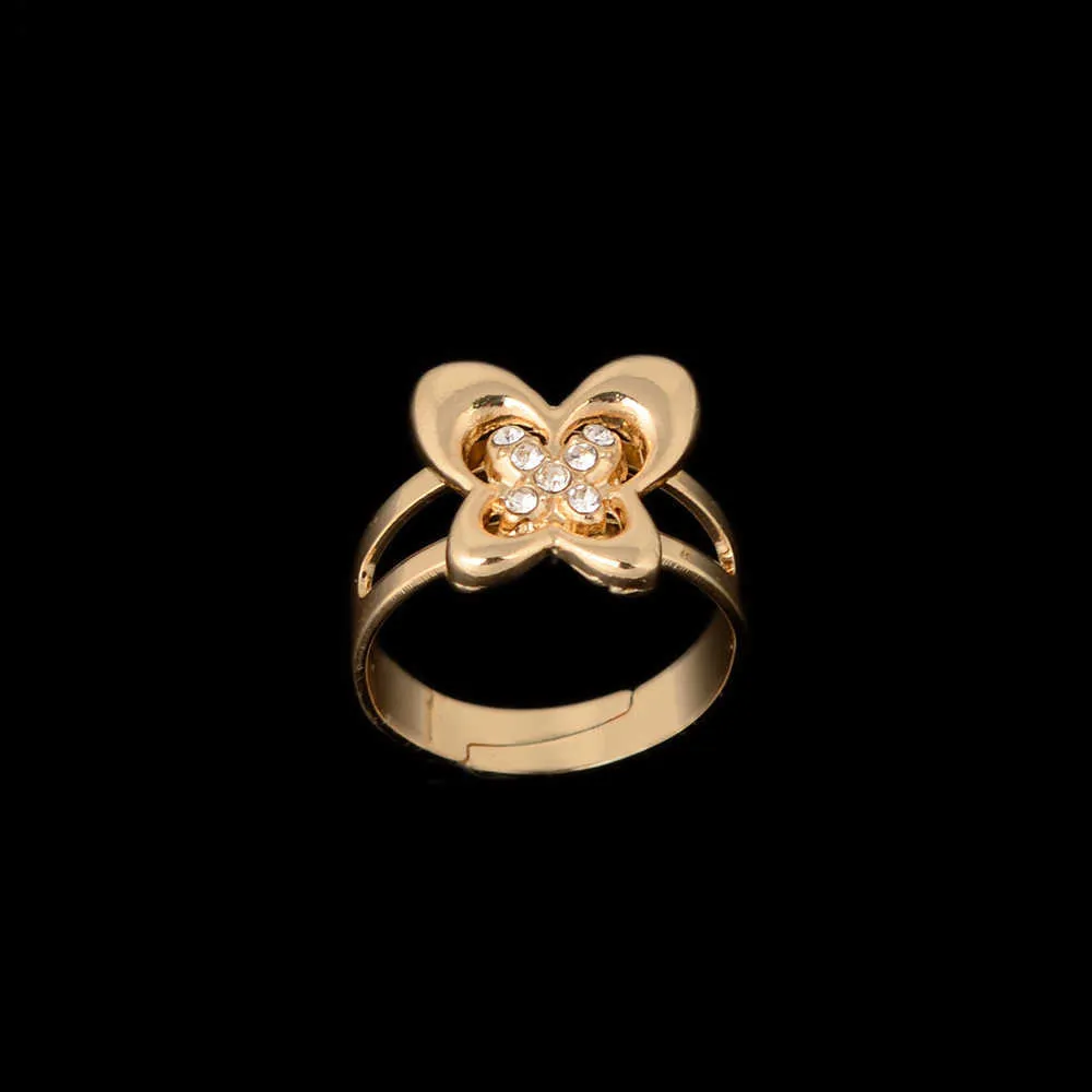 BPOYB 2021 Xoxo Heart Butterfly Set di gioielli grandi e carini Colore oro Dubai Jewelri Regalo l'anno delle donne