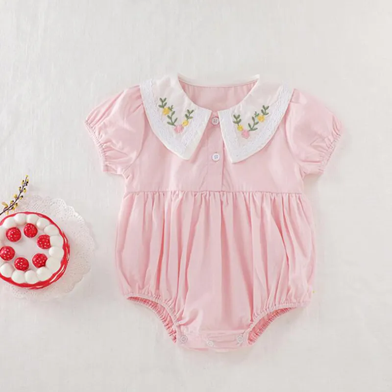 Летние младенца розовые Rompers 0-3YRS рожденные девочки цветок ползунки комбинезон боди наряды одежды 210429