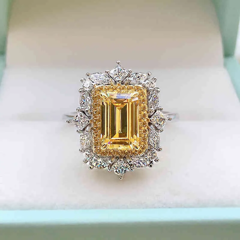Wong Rain Luxury 925 Sterling Silver Emerald Cut Skapat Moissanite Bröllop Engagement Klassiska Kvinnor Ringar Fine Smycken Gift