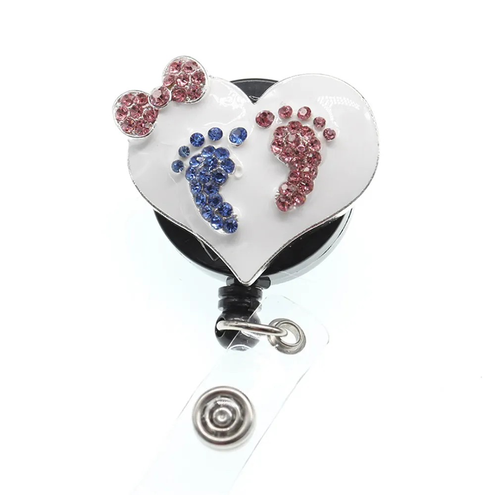 Heart Shape Key Rings Crystal Rhinestone Nurse ID Badge Holder Woman Yoyo Card Retractable Reels For Accessories3425