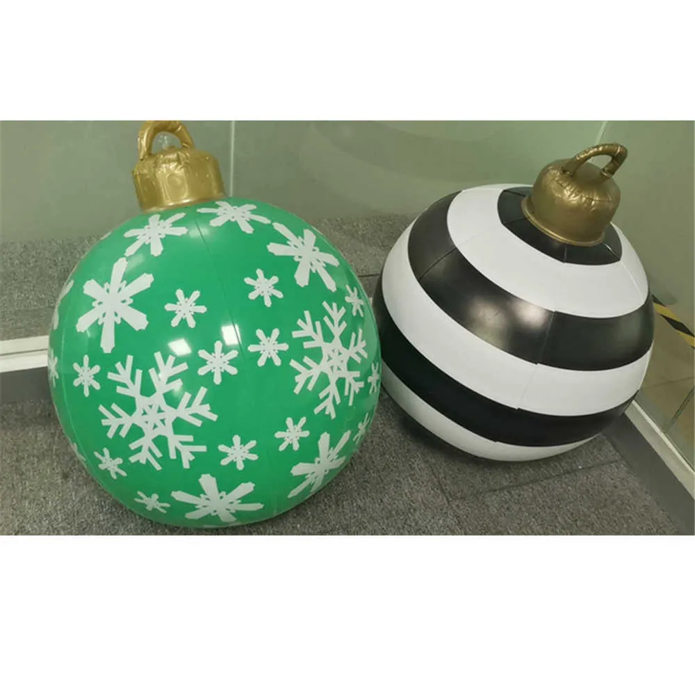 60Cm Grandes Boules De Noël Ambiance Extérieure PVC Jouets Gonflables Pour La Maison Jardin Yard Props Décoration 211019