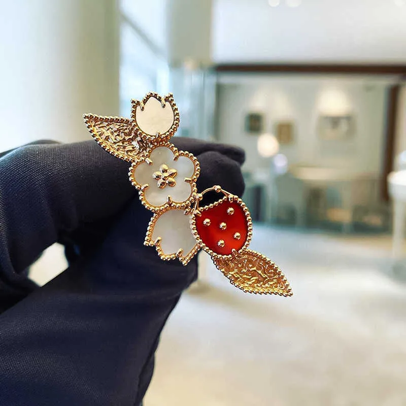 En kaliteli lüks marka saf 925 gümüş mücevher güzel ladybug şanslı bahar tasarımı kiraz yaprağı inci değerli taş broş196a