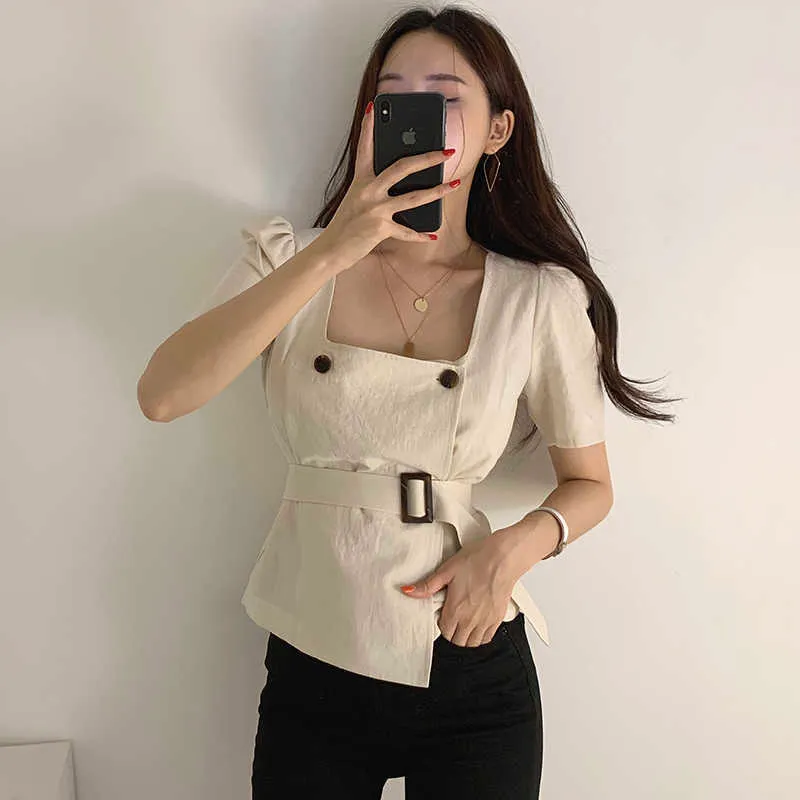 Korejpaa Women Shirt Summer Square Collar Exposed Clavicle Buckle Lace-Up Waist Double Row Two Button Short-Sleeved Blouses 210526