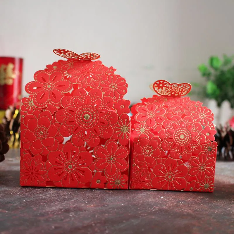 Cadeau cadeau / doré creux papillon sac de bonbons boîte paquet boîtes de faveur de mariage merci fête d'anniversaire sacs326z
