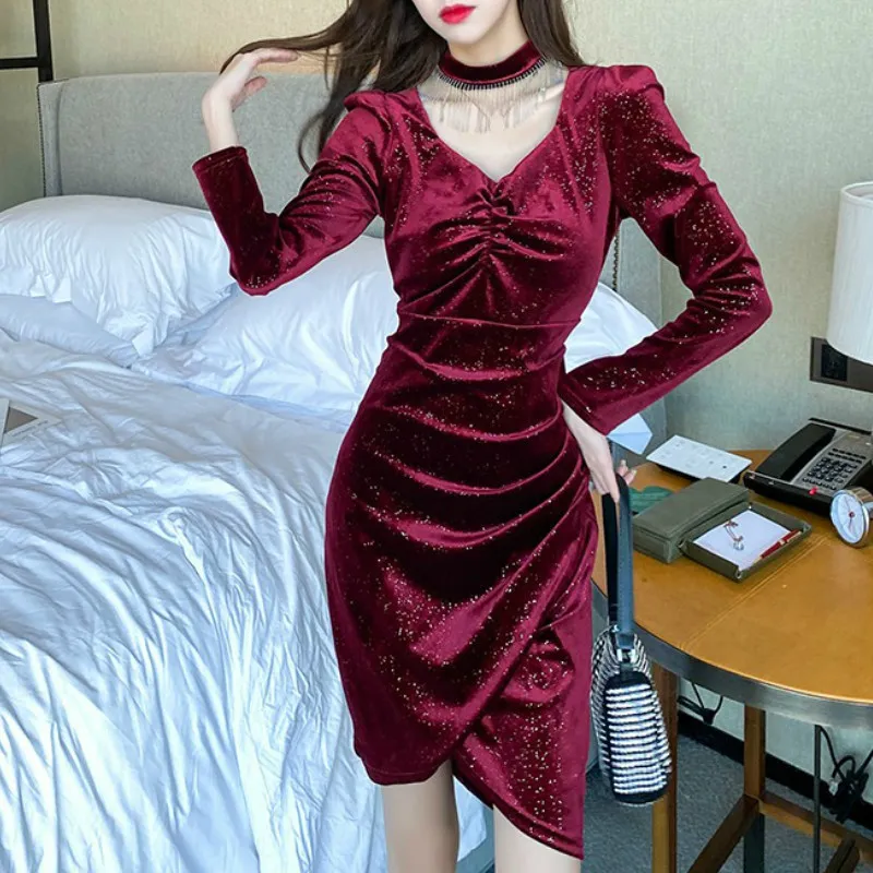 EZGAGA Сексуальное Элегантное Платье Женщины Весна Корейский шик V-образным вырезом Велюр с длинным рукавом Сплошные дамы Bodycon Платье Вестидос 210430