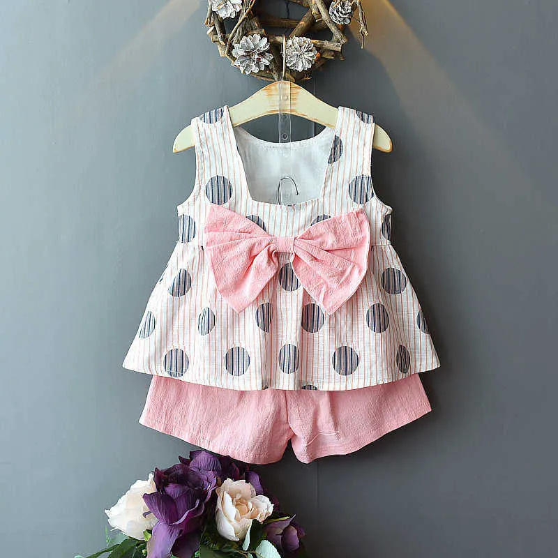 Liefde ddmm meisjes sets zomer kinderkleding meisjes leuke gestreepte stippen grote boog rug baby tops + shorts pak 210715