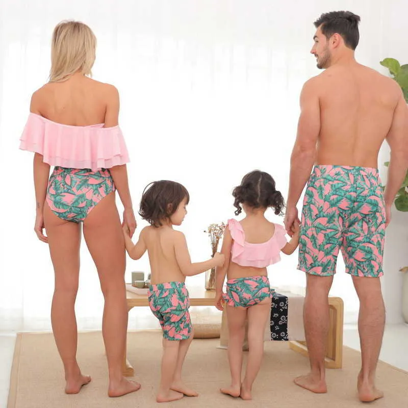 Summer Family Matching 5-pcs Sets Swimwear + Floral Trunks Shoulderless Ruffles High Waist Swimsuit E111 210610