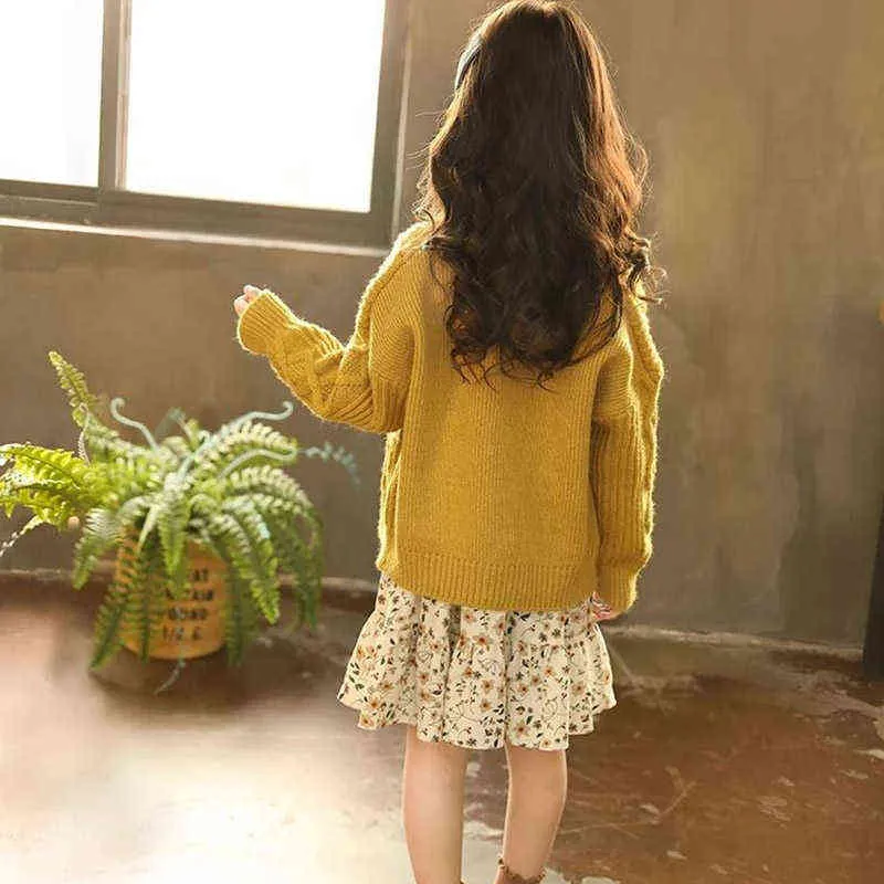 Maglioni bambini Autunno Solido Cardigan ragazze in maglia di lana Bambini Vestiti ragazze Top Colore Giallo Bambini Ragazza Maglione invernale caldo 211106