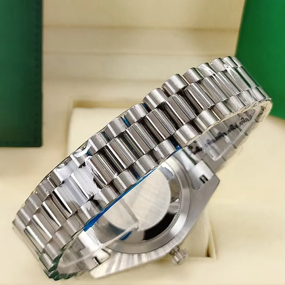 2021 NIEUWE Herenhorloges DAG DATUM Horloges Romeinse ijsblauwe wijzerplaat Automatische mechanica 41 MM Saffierglas Daydate Watches309v