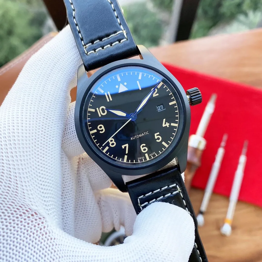 Relógios de aeronaves clássicos de punho de pulso necessário 40mm Mechanical Man Relógios Design Display Digital Dial Blue BlaC207C